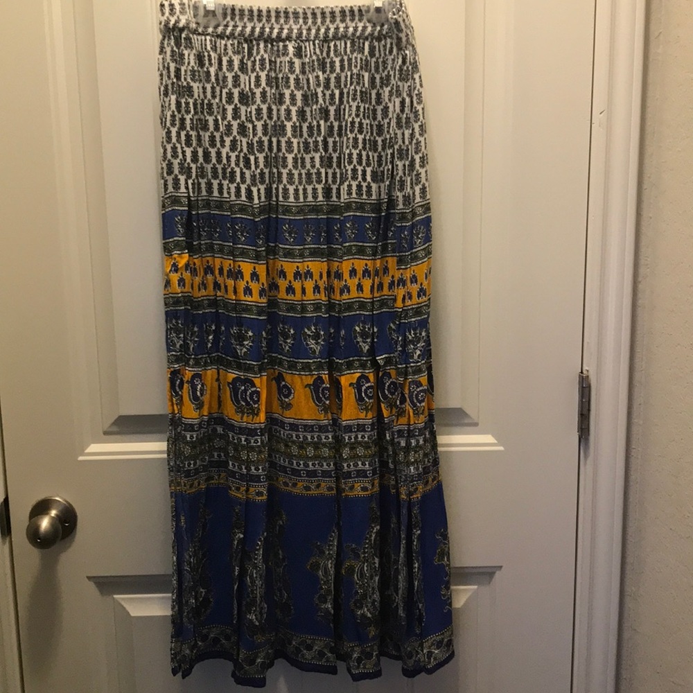 Long floral pattern skirt